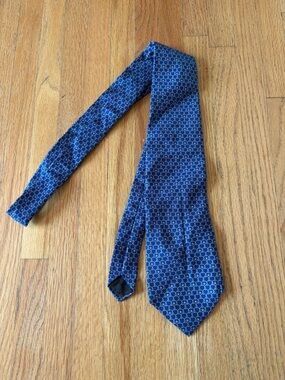 Brooks Blue Geometric Silk Tie